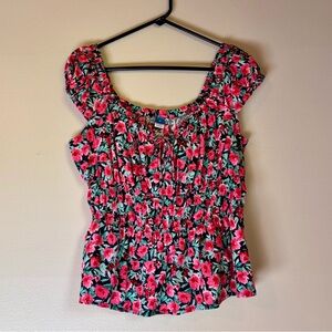 Old Navy NWOT Pink Floral Smocked Peasant Top